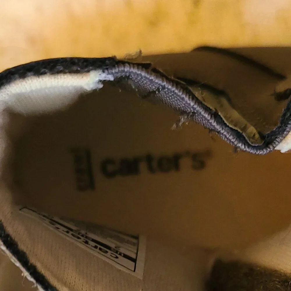 CARTER'S EVERY STEP STAGE 1 CONNOR CHELSE-BOOT SIZE 2